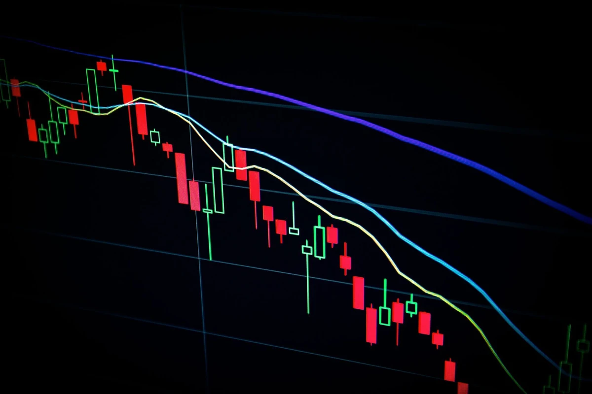 Differences Between a Crypto-Currency Broker and an Exchange